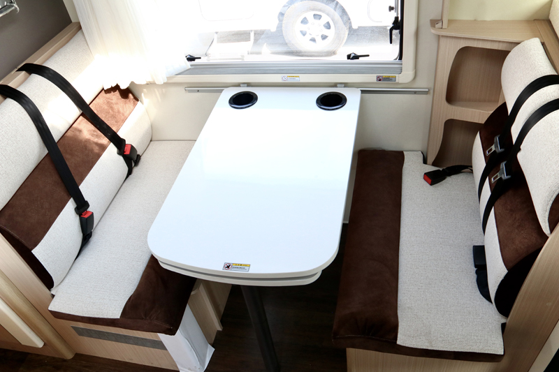 既安全又舒適，選這款房車才對