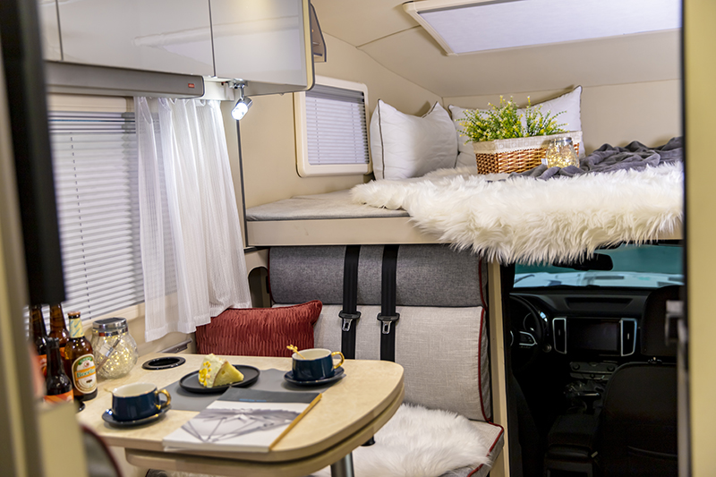 長(zhǎng)城炮房車陪您過(guò)大年