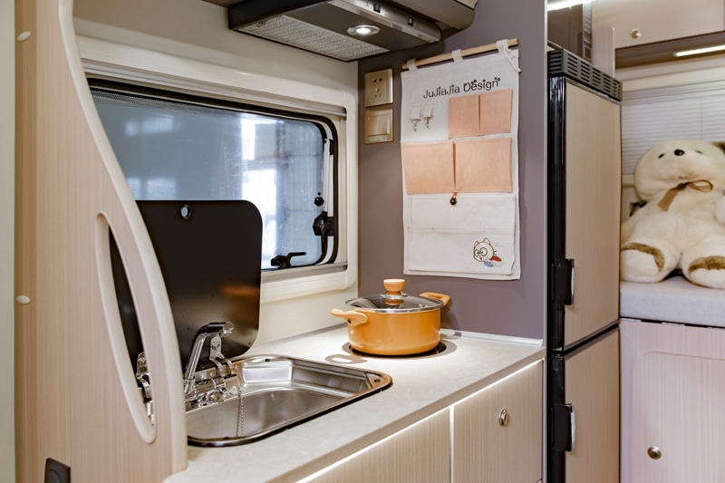 夏季,房車減少“高溫病”,這么做 夏季,房車減少“高溫病”,這么做