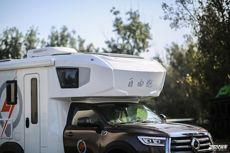 打響第二炮！搶先實(shí)拍體驗(yàn)覽眾自由炮-B皮卡四驅(qū)房車