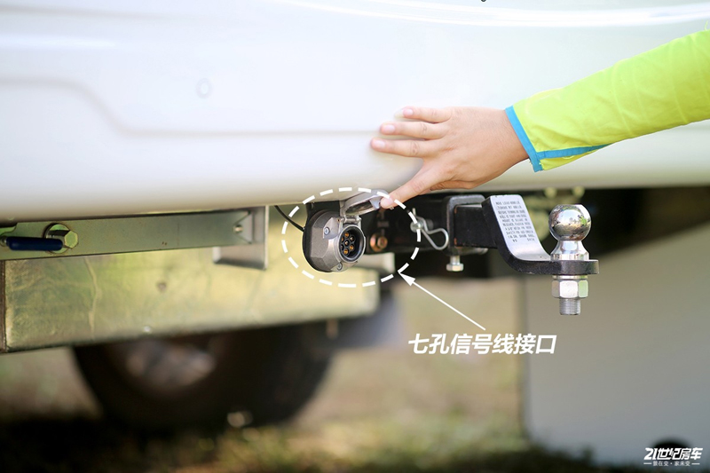 打響第二炮！搶先實(shí)拍體驗(yàn)覽眾自由炮-B皮卡四驅(qū)房車