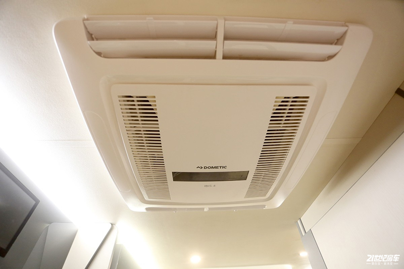 打響第二炮！搶先實(shí)拍體驗(yàn)覽眾自由炮-B皮卡四驅(qū)房車