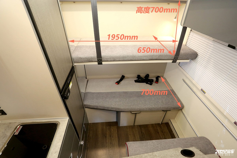 打響第二炮！搶先實(shí)拍體驗(yàn)覽眾自由炮-B皮卡四驅(qū)房車