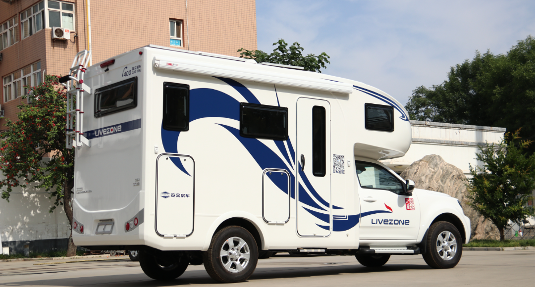 分時(shí)四驅(qū)、超大空間、一代經(jīng)典——風(fēng)駿C7! 分時(shí)四驅(qū)、超大空間、一代經(jīng)典——風(fēng)駿C7!