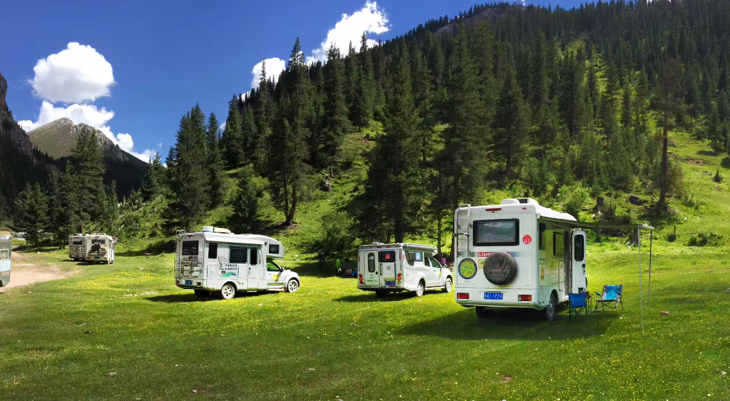 精致化露營“選手”，將吃住行融為一體，適合1~2人四季旅行