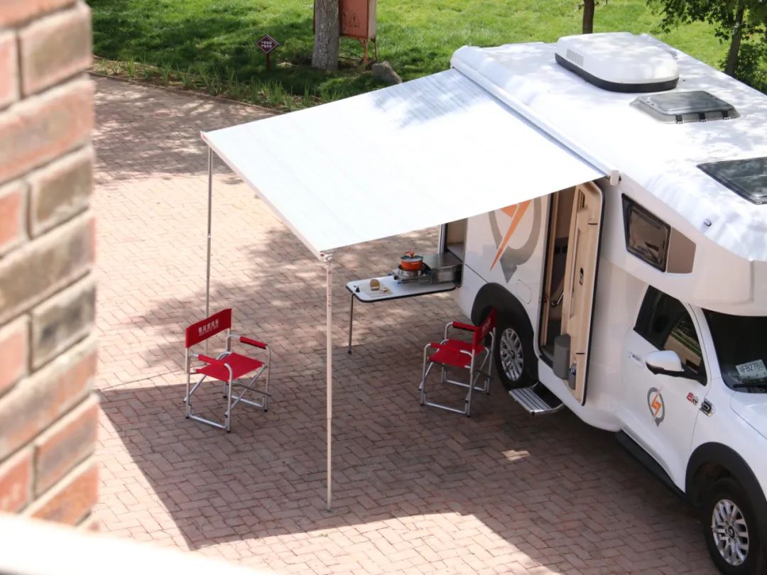 精致化露營“選手”，將吃住行融為一體，適合1~2人四季旅行